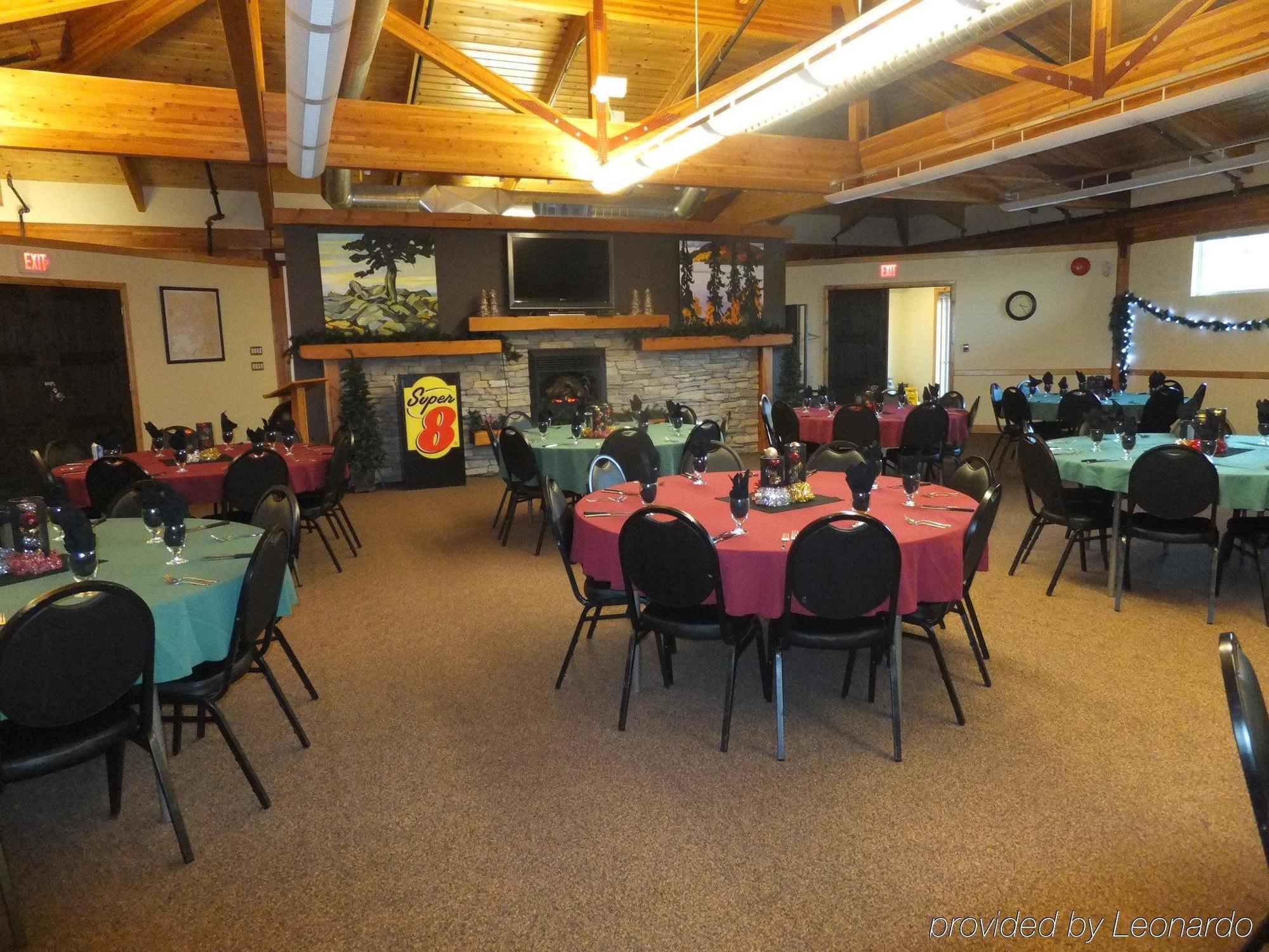 Hotel Super 8 By Wyndham Kenora Restaurant foto
